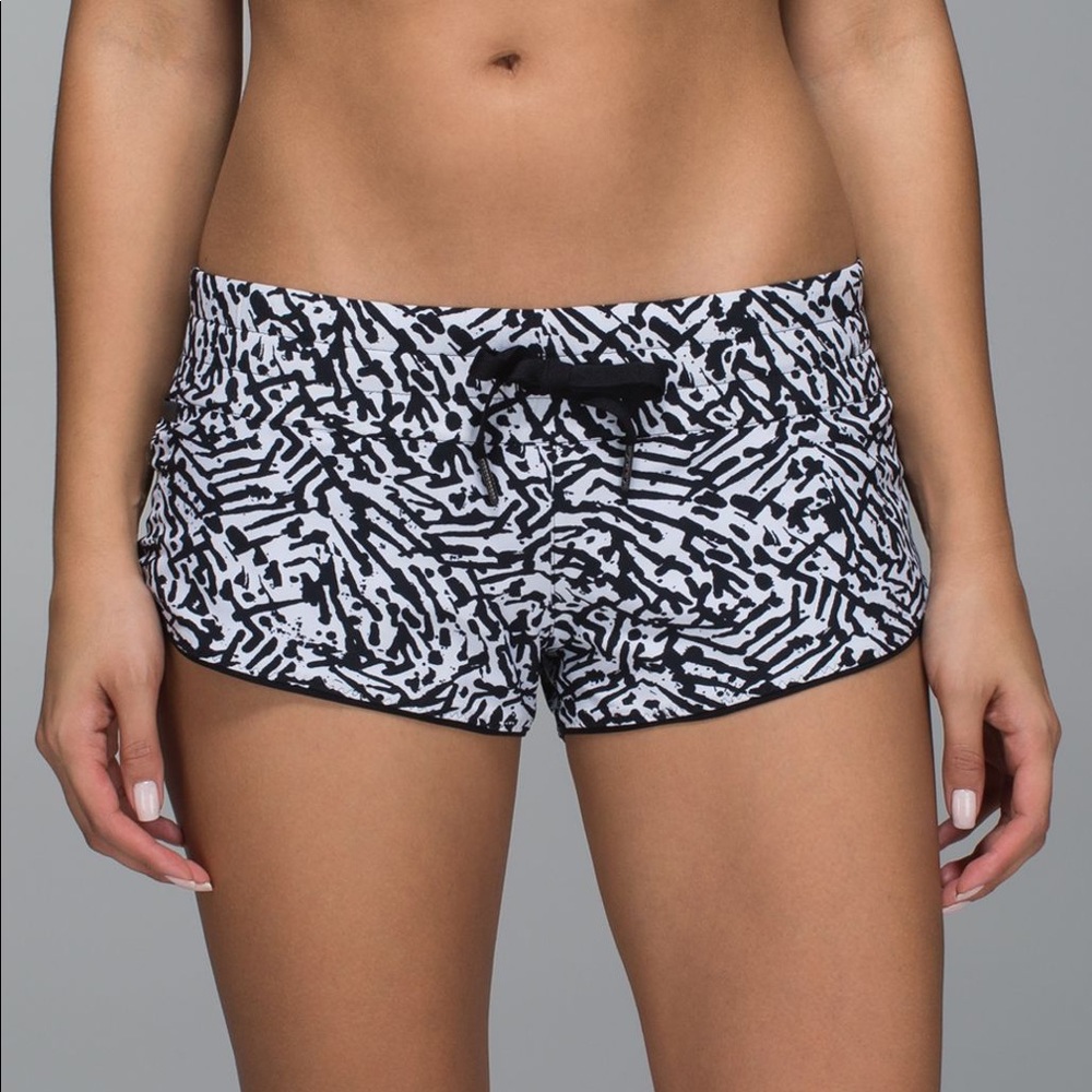 ❌SOLD❌ LULULEMON reversible water surf shorts